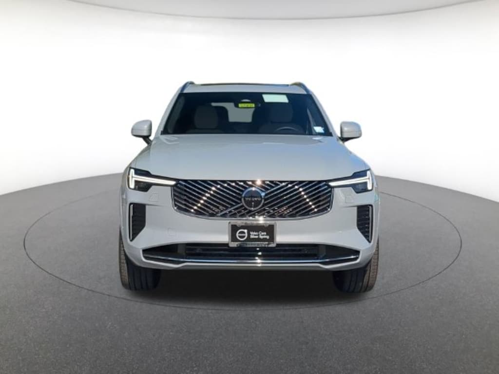 New 2027 Volvo XC90 plug-in hybrid T8 Plus 7-Seater SUV