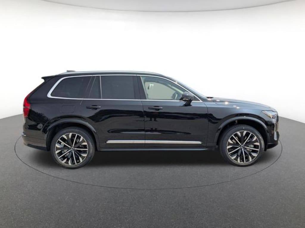 New 2026 Volvo XC90 Plug-In Hybrid T8 Plus SUV