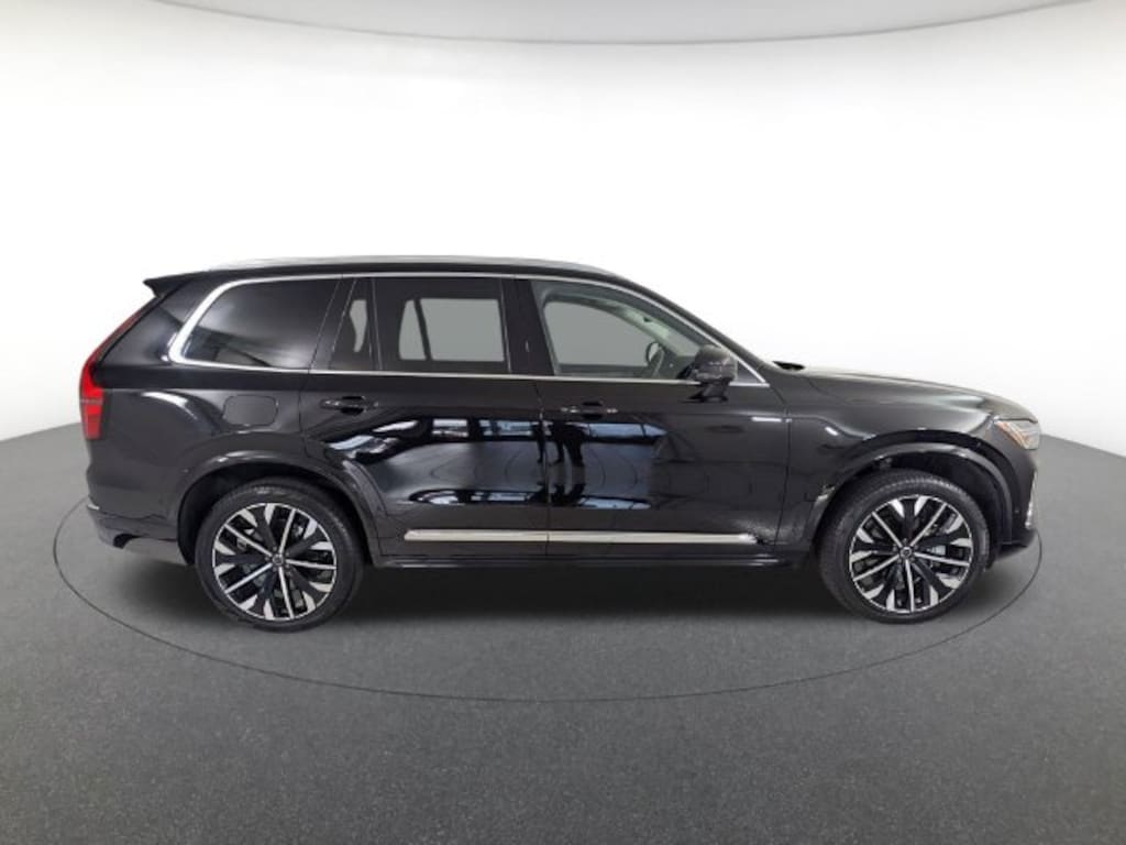 Certified 2026 Volvo XC90 B6 Ultra 7-Seater SUV