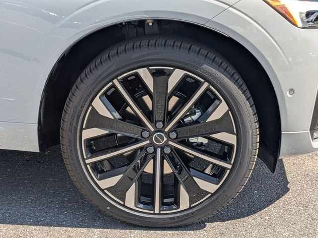 2026 Volvo XC60 Ultra - Photo 17
