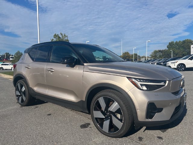 Certified 2023 Volvo XC40 Recharge Pure Electric Plus SUV