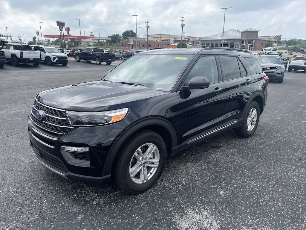 Used 2024 Ford Explorer XLT SUV