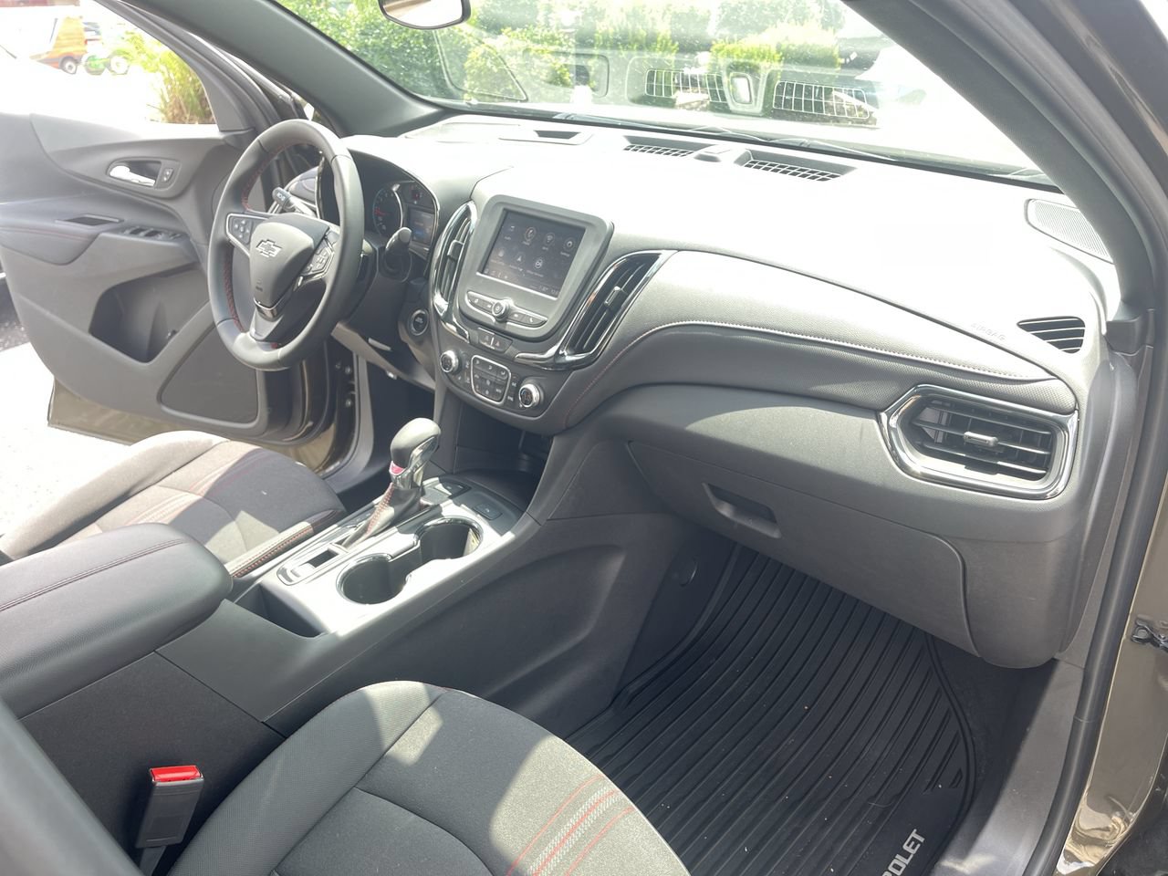 2023 Chevrolet Equinox RS - Photo 27