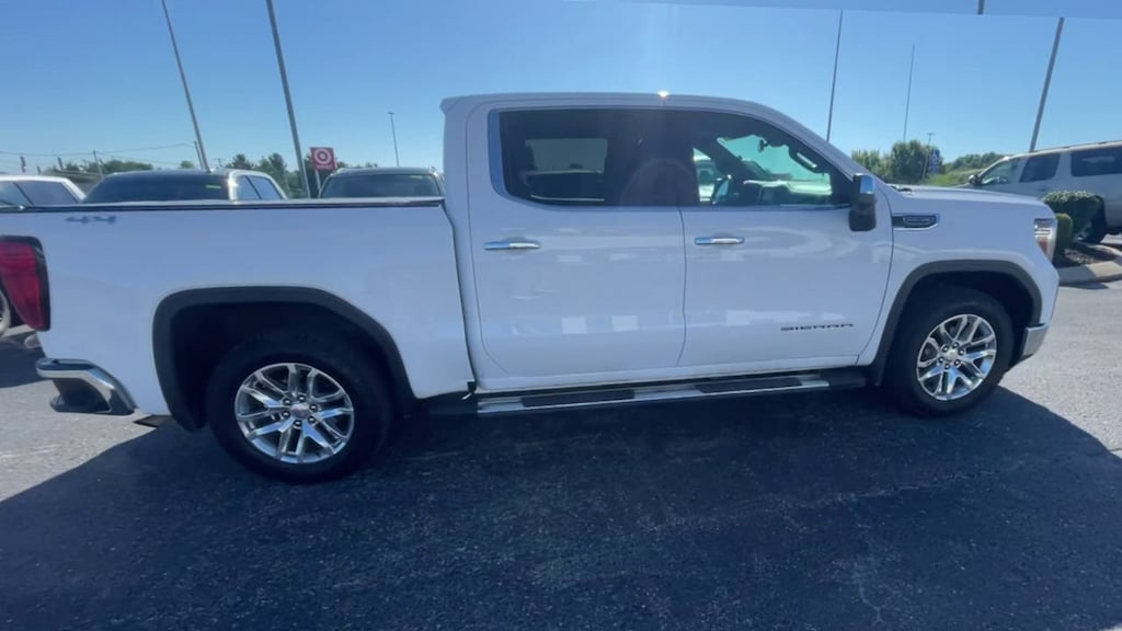 Used 2021 GMC Sierra 1500 SLT Truck