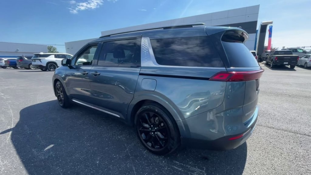 Used 2024 Kia Carnival MPV SX Prestige Minivan