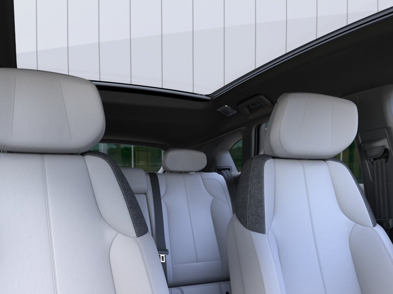 2027 Cadillac OPTIQ Luxury - Photo 24