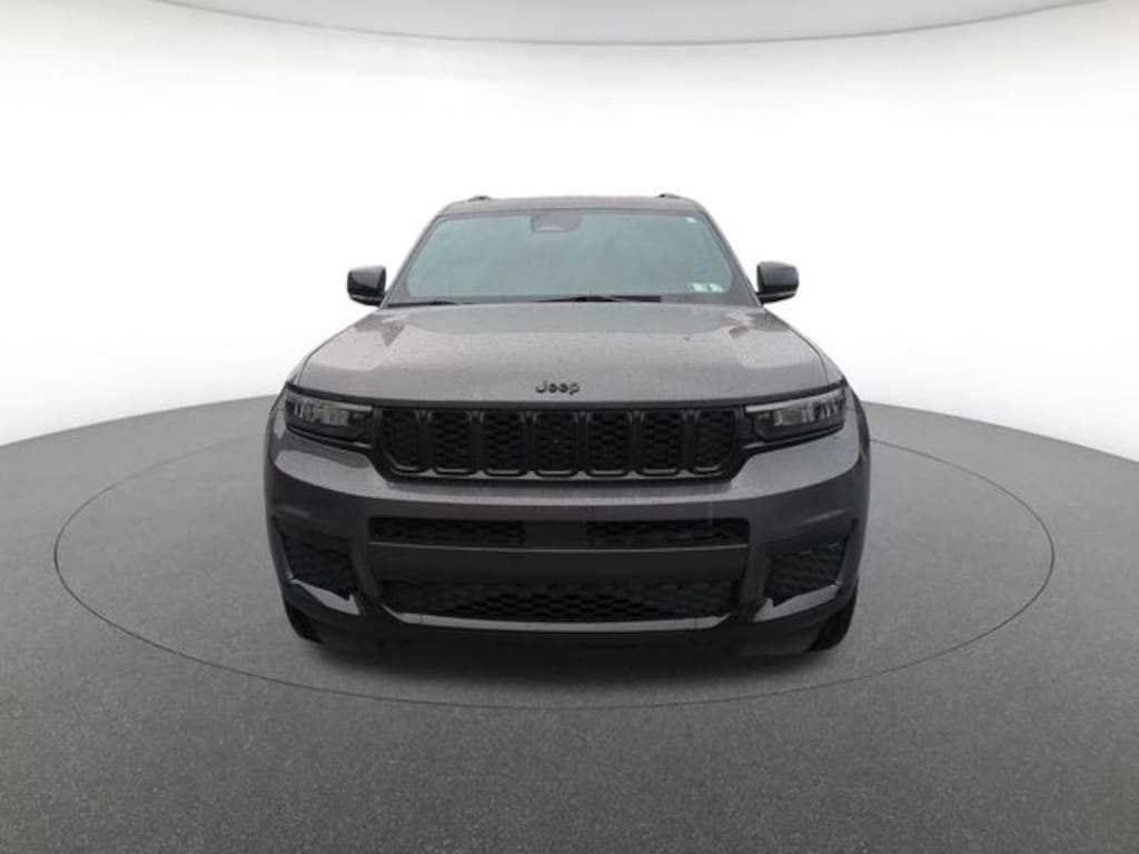 Used 2023 Jeep Grand Cherokee L Altitude SUV
