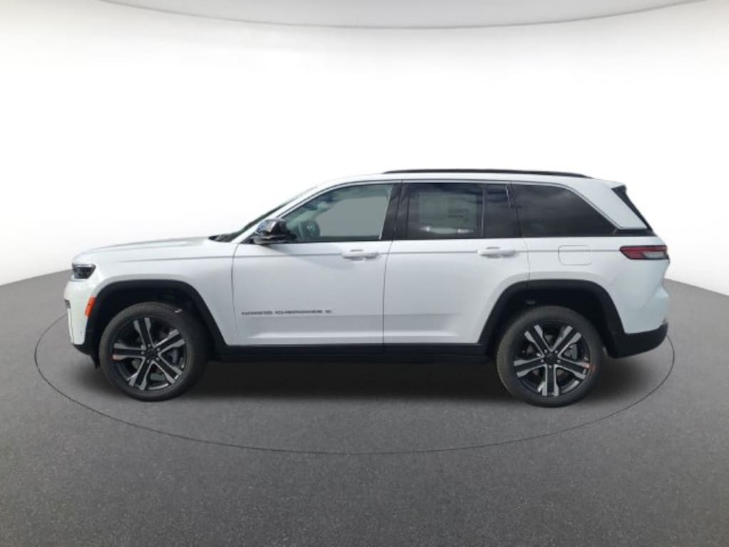 New 2027 Jeep Grand Cherokee LIMITED 4X4 Sport Utility