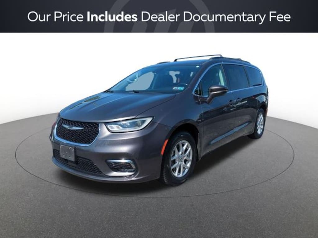 Used 2022 Chrysler Pacifica Touring L Minivan/Van