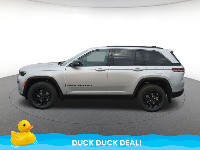 New 2026 Jeep Grand Cherokee Laredo Altitude Sport Utility
