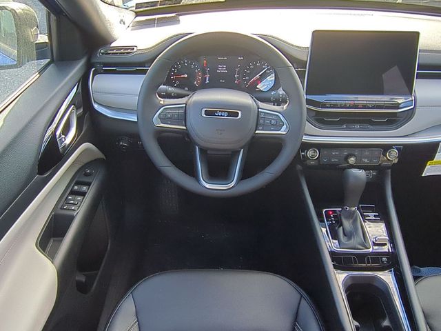 2026 Jeep Compass Limited - Photo 8