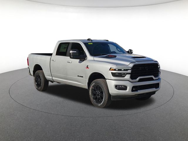 2026 RAM 3500 Laramie - Photo 4