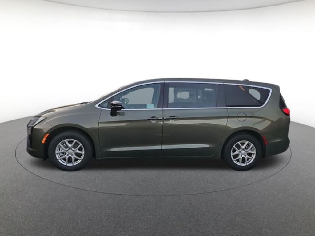 New 2027 Chrysler Pacifica Select Passenger Van
