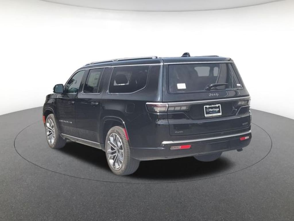 New 2026 Jeep Grand Wagoneer L Summit Sport Utility