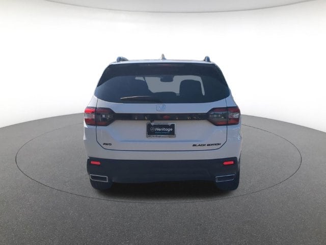 2025 Honda Pilot Black Edition - Photo 6