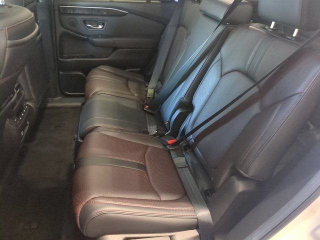 2025 Honda Pilot Black Edition - Photo 10