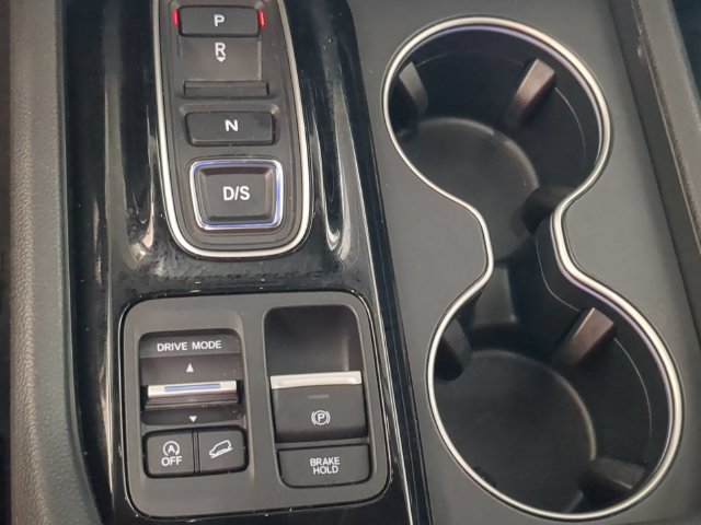 2023 Honda Pilot Touring - Photo 17
