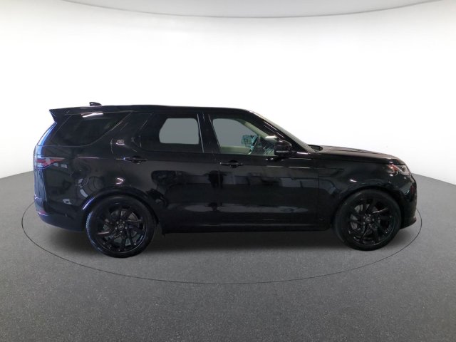 Used 2025 Land Rover Discovery Dynamic SE SUV