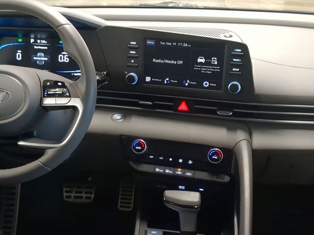 2026 Hyundai Elantra SEL Sport - Photo 14