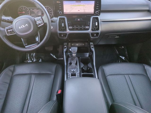 2022 Kia Sorento SX - Photo 13
