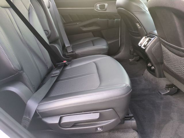 2022 Kia Sorento SX - Photo 19