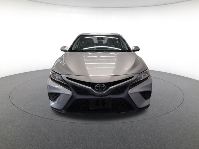 Used 2020 Toyota Camry SE with VIN 4T1G11AK8LU884943 for sale in Timonium, MD