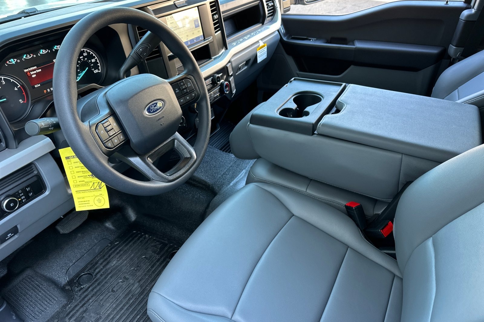 2026 Ford F-450 Super Duty Chassis Cab XL - Photo 9
