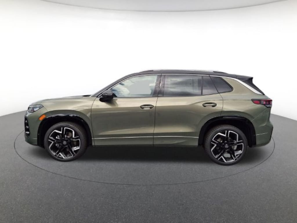 New 2026 Volkswagen Tiguan SEL R-Line Turbo SUV