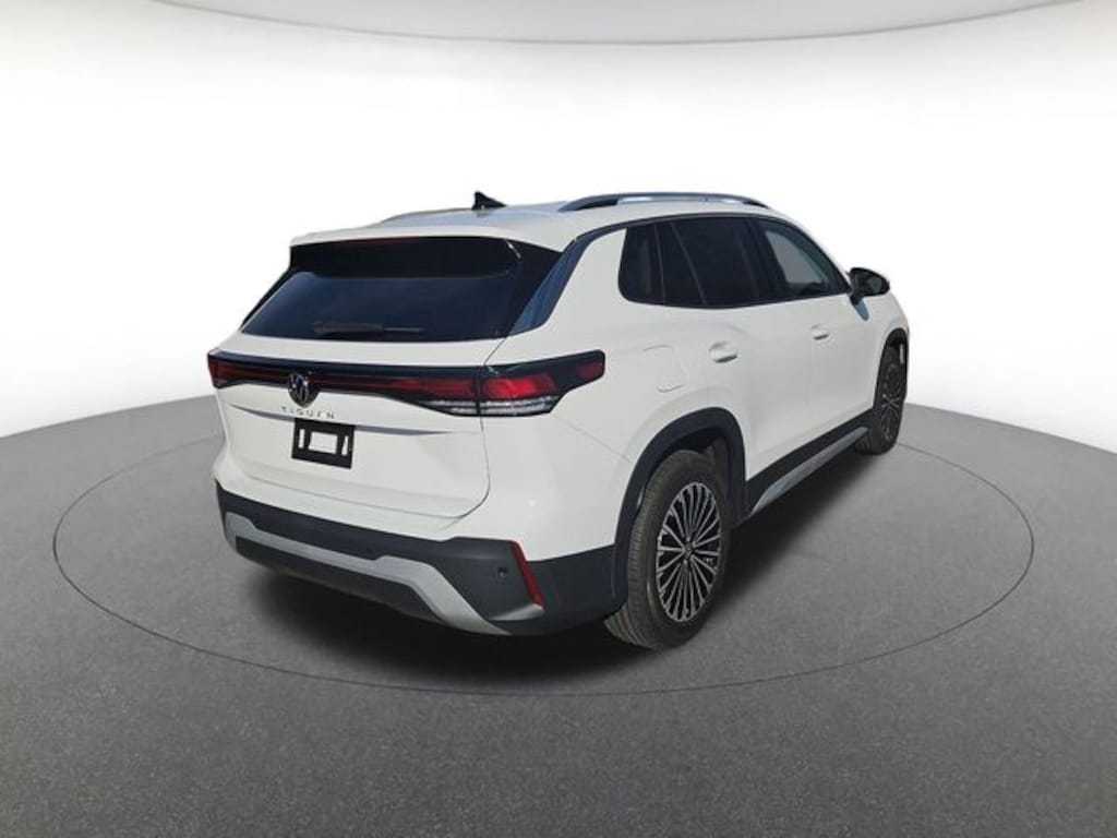 New 2026 Volkswagen Tiguan S SUV