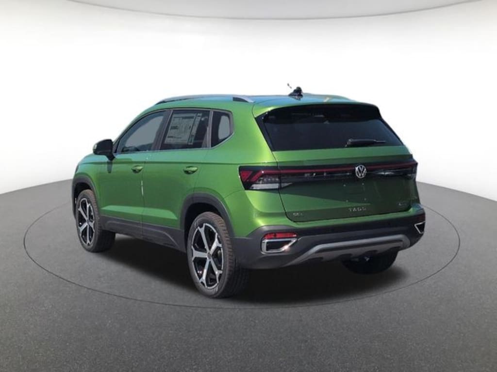 New 2026 Volkswagen Taos 1.5T SEL SUV