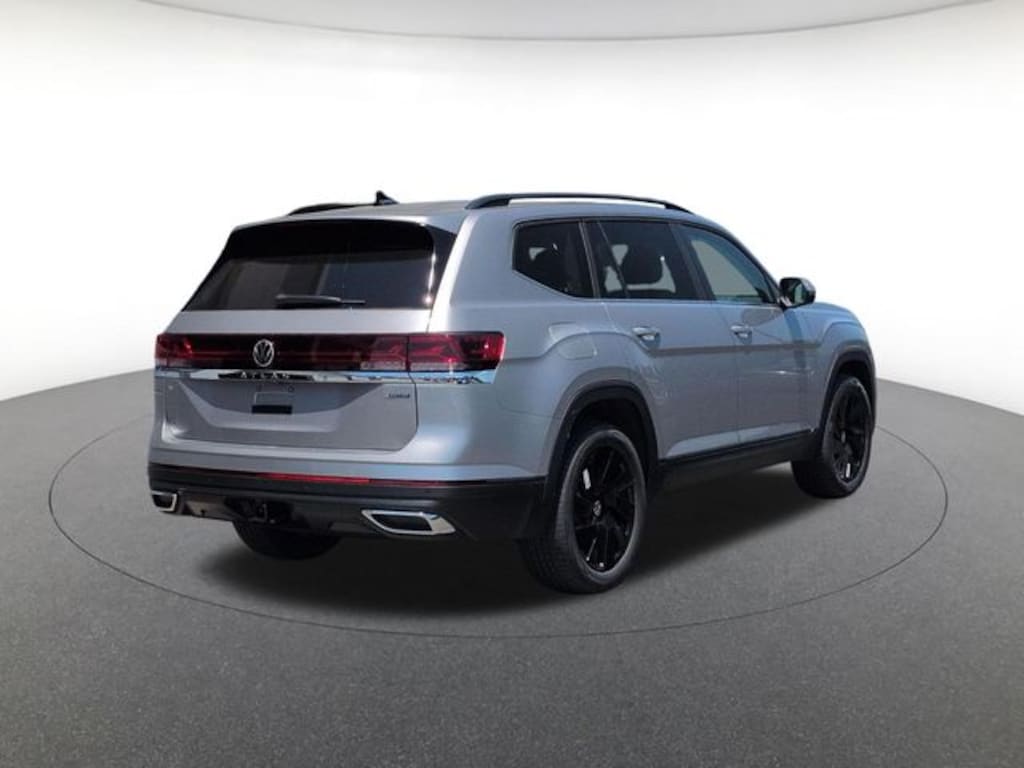 New 2026 Volkswagen Atlas SE w/Technology SUV