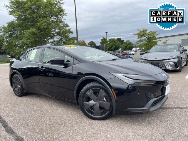 Used 2024 Toyota Prius LE Hatchback