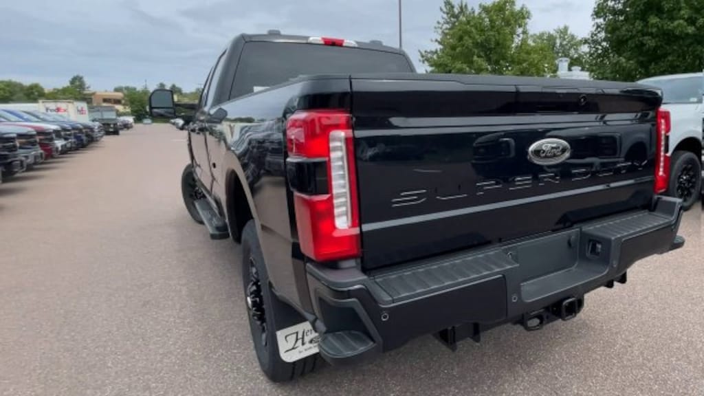 New 2026 Ford Super Duty F-350® XLT Truck