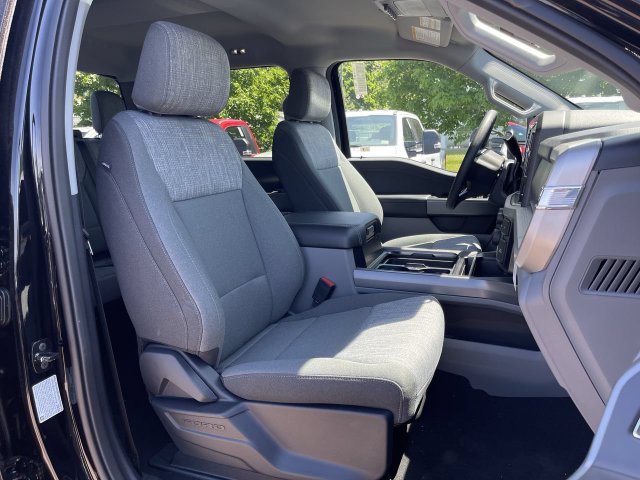 2026 Ford F-250 Super Duty XLT - Photo 14