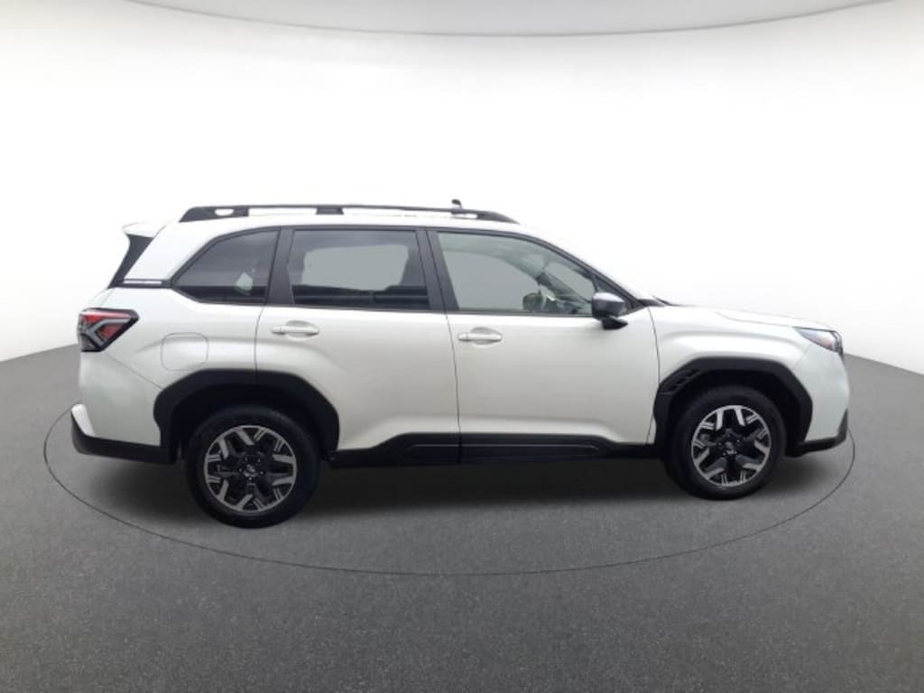 Used 2025 Subaru Forester Premium AWD SUV