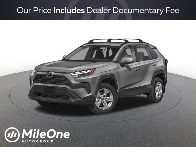 2022 Toyota RAV4 XLE AWD photo
