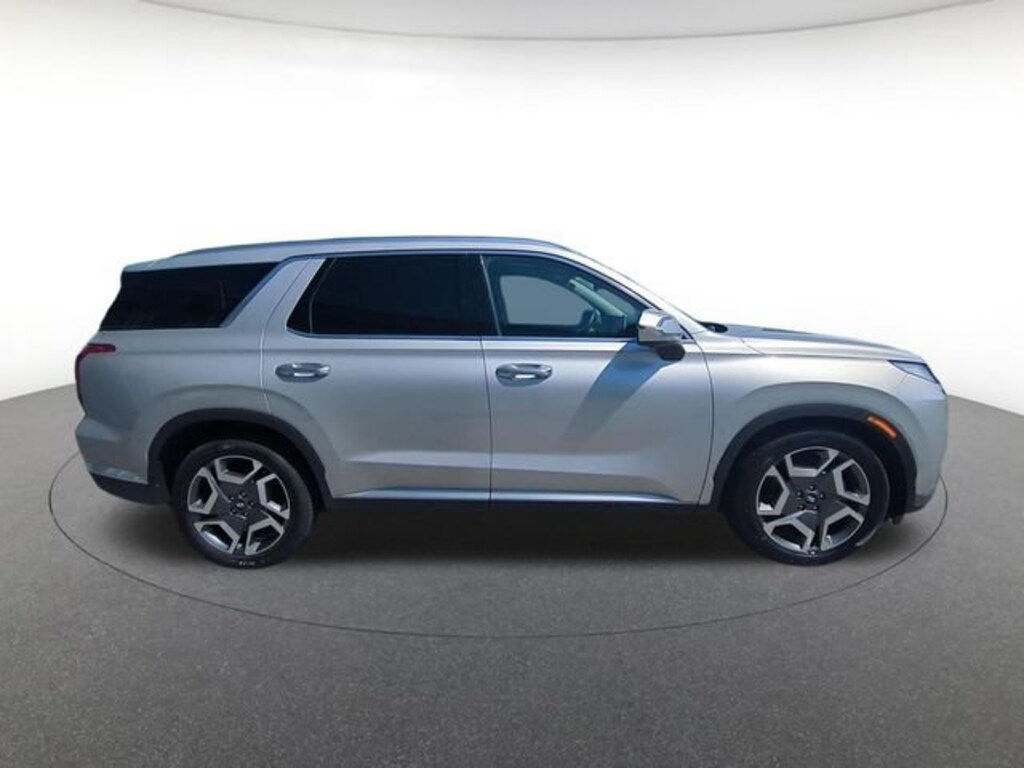 Used 2024 Hyundai Palisade Limited Sport Utility