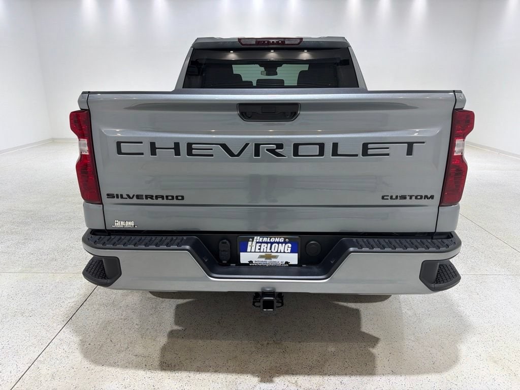 New 2026 Chevrolet Silverado 1500 Custom Truck