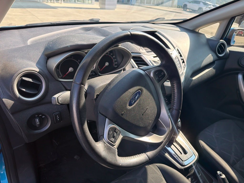 Used 2013 Ford Fiesta SE Hatchback