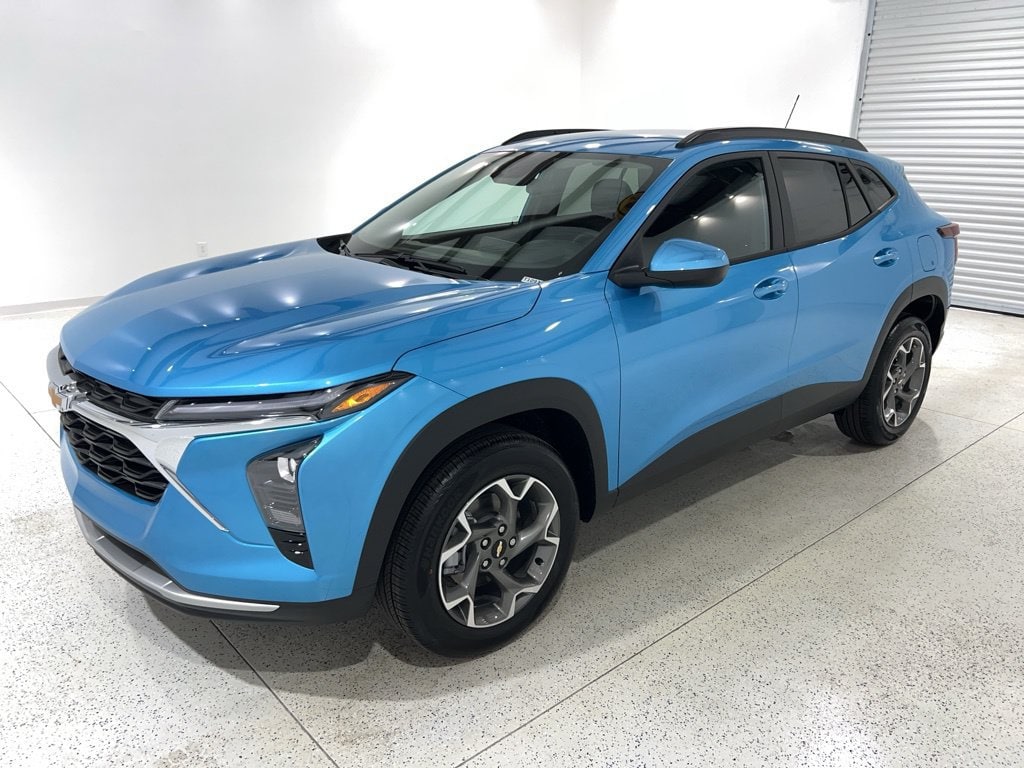 New 2026 Chevrolet Trax LT SUV