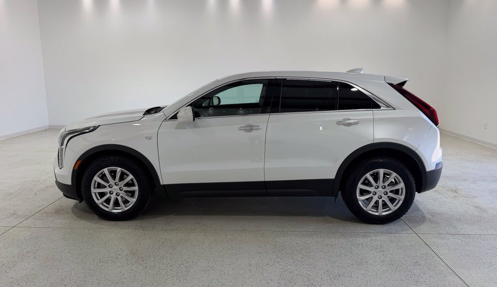 Used 2022 CADILLAC XT4 Luxury SUV