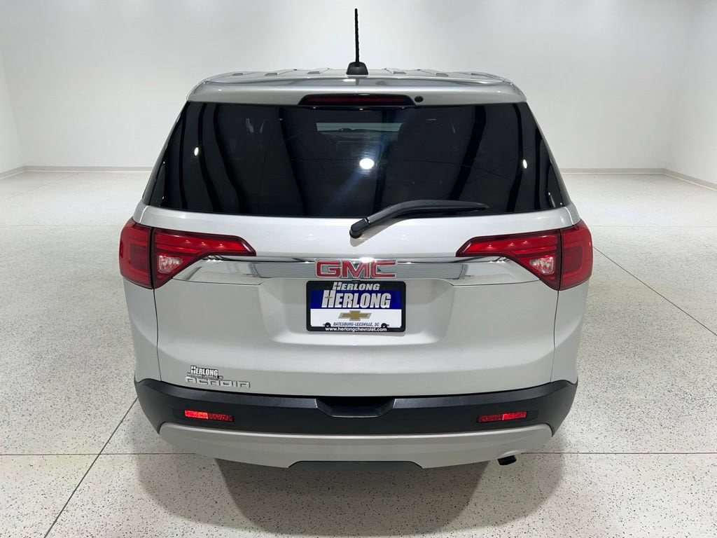 Used 2019 GMC Acadia SLE-1 SUV