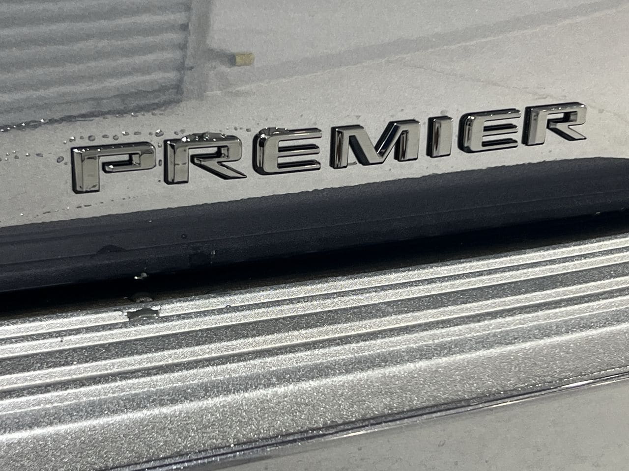 2025 Chevrolet Tahoe Premier - Photo 64