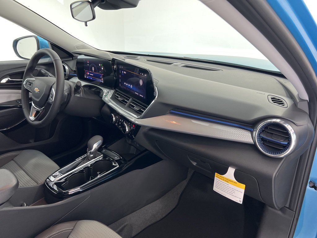 2026 Chevrolet Trax LT - Photo 25