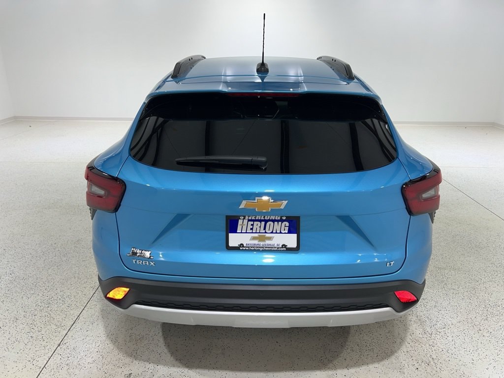 New 2026 Chevrolet Trax LT SUV
