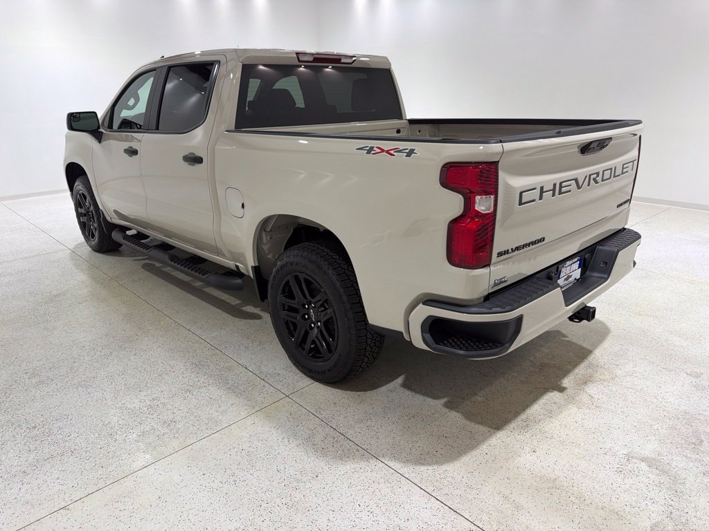 New 2026 Chevrolet Silverado 1500 Custom Truck