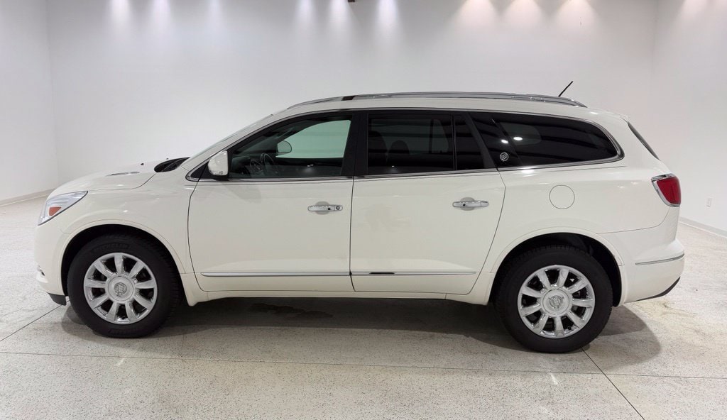 Used 2015 Buick Enclave Leather with VIN 5GAKRBKD0FJ274135 for sale in Batesburg-Leesville, SC