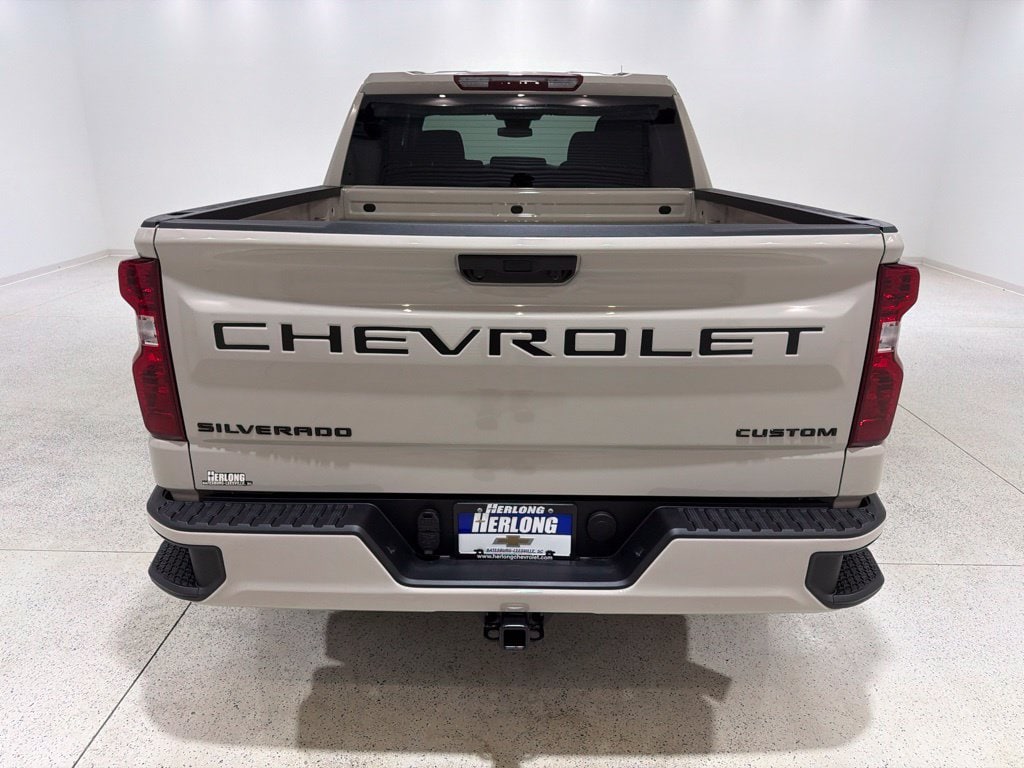 New 2026 Chevrolet Silverado 1500 Custom Truck