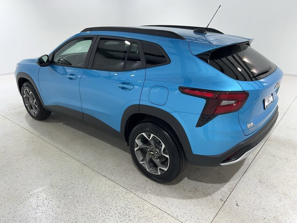 New 2026 Chevrolet Trax LT SUV