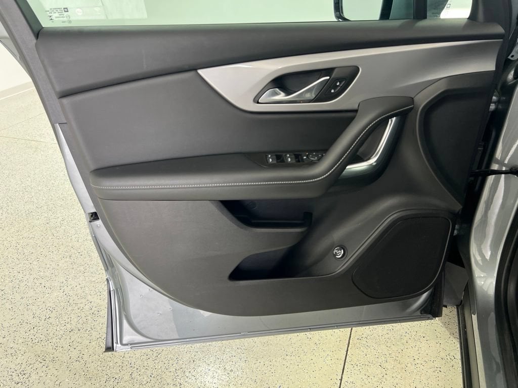 2023 Chevrolet Blazer 2LT - Photo 19